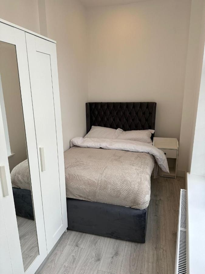 The Walworth Retreat- Cozy Flats In London Appartement Buitenkant foto